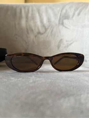 Gucci GG1680S Oval Frame Sunglasses